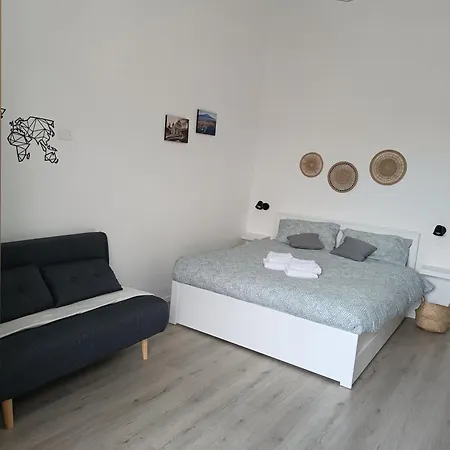 Domus Lapillo