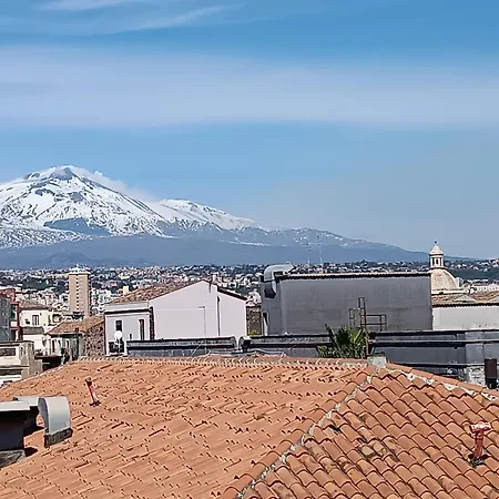 Domus Lapillo Διαμέρισμα Κατάνια