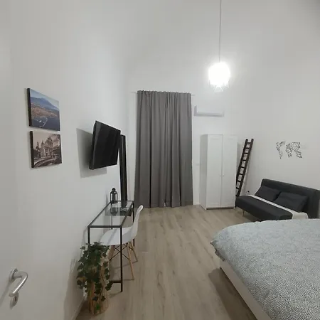 Domus Lapillo * Κατάνια